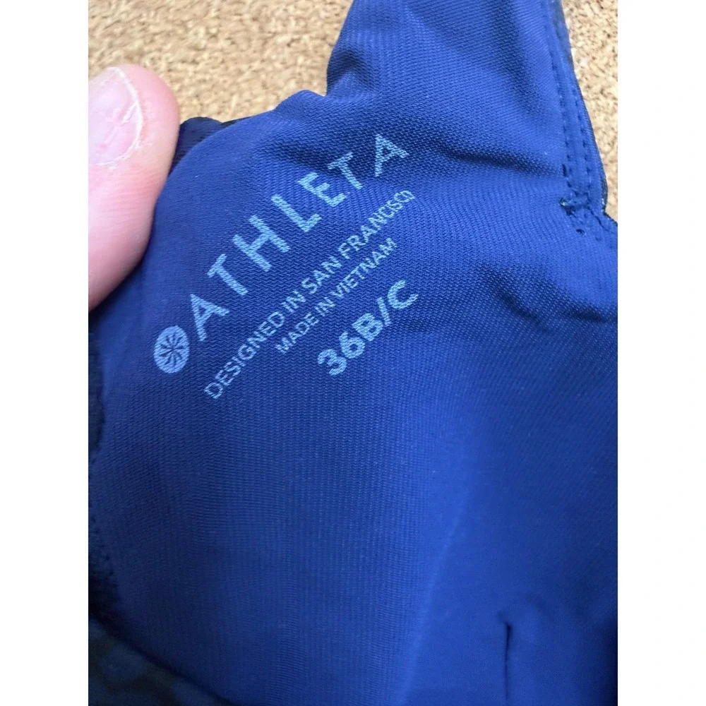 Athleta Bikini Top Women 36B/C‎ Blue Snake Skin Print Scoop Neck Swimwear Beach